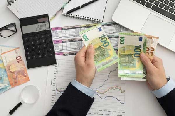 ﻿比亚迪股价本周飙升20% 投资者等待自动驾驶技术更新